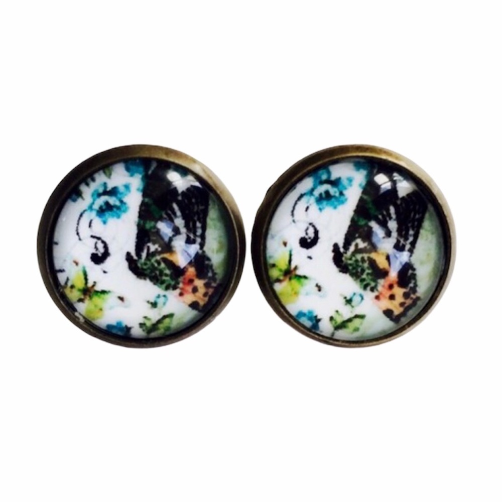 3 for 15🎀bronze tone butterfly picture earrings
